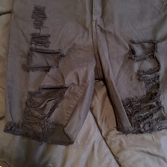 🐠gone fishing shorts🐠 - Picture 11 of 13